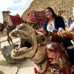 Meet your Posher, Leila